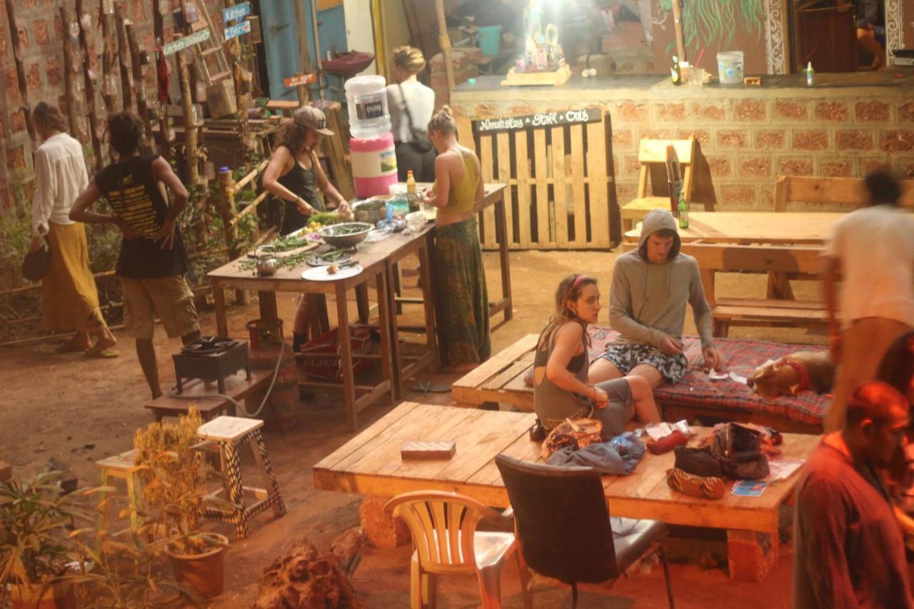 Namahstay Eco Hostel & Coworking & Art Community Space Arambol Exterior photo